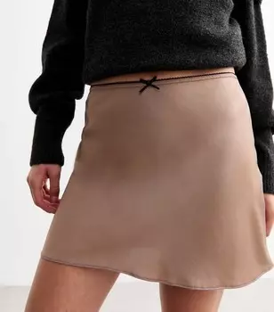 Светло-коричневая атласная мини-юбка New Look, светло-коричневый