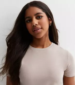 Светло-коричневая футболка в рубчик с круглым вырезом для девочек New Look, светло-коричневый