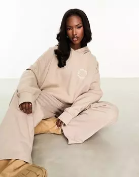Светло-коричневая толстовка оверсайз с логотипом на спине ASOS Weekend Collective — часть комплекта