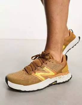 Светло-коричневые кроссовки для бега по пересеченной местности New Balance Hierro