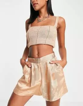 Светло-коричневые шорты из атласного твила ASOS DESIGN