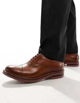 Светло-коричневые татуированные туфли Base London