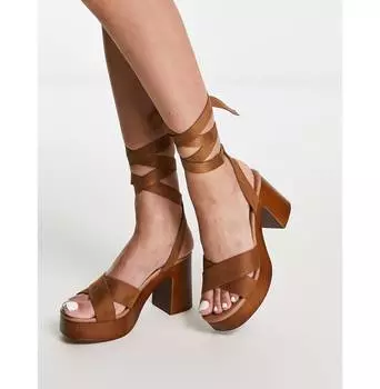 Светло-коричневые замшевые босоножки на платформе и каблуке с завязками на щиколотках New Look