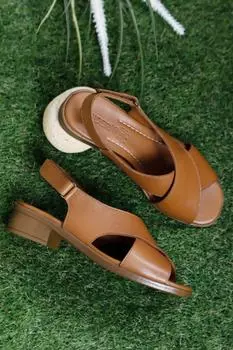 Светло-коричневые женские сандалии из натуральной кожи Antique Gn на коротком толстом каблуке GNDER(R), коричневый