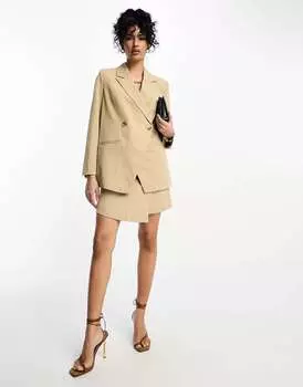 Светло-коричневый двубортный пиджак строгого кроя Y.A.S