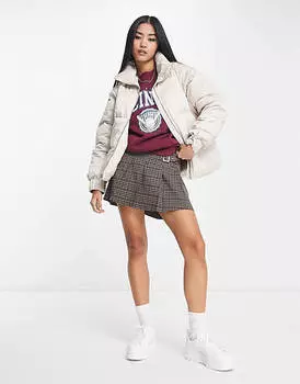 Светло-серая куртка-пуховик из атласного нейлона Abercrombie & Fitch
