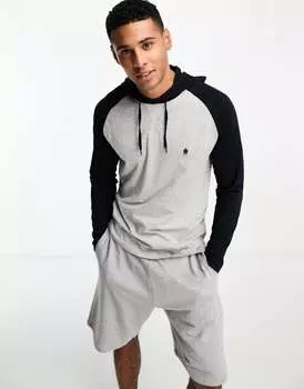 Светло-серая меловая футболка с длинными рукавами и капюшоном реглан French Connection