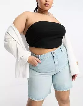 Светло-синие джинсовые шорты-бермуды с потертым краем ASOS DESIGN Curve