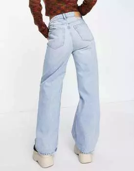 Светло-синие джинсы с завышенной талией Weekday Ace