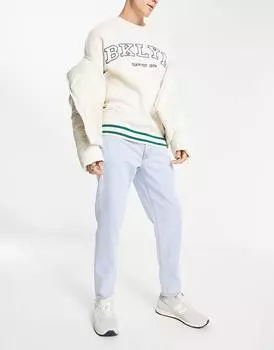 Светлые классические джинсы ASOS DESIGN