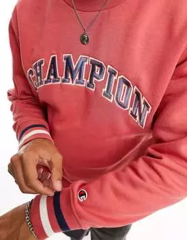 Светлый красный свитшот с круглым вырезом и логотипом Champion Rochester