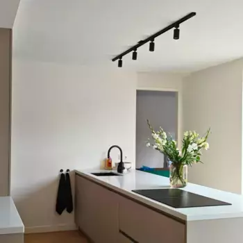 Светодиодноео трековое освещение Qub