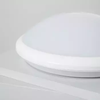 Светодиодный потолочный светильник LEDKIA