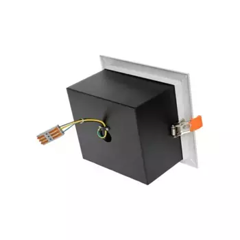 Светодиодный потолочный светильник LEDKIA