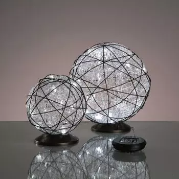 Светодиодный шар Hellum, набор из холодного белого металла из ротанга, 2 шара 30 см 20 см, линия подачи питания для улицы, 5 м 543216, белый