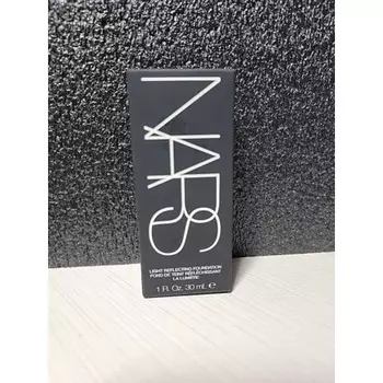 Светоотражающая тональная основа NARS Новинка в коробке Mali Deep 6 1 эт. унция