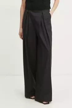 Свитер Henriette Newland, черный