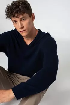 Свитер из сырой шерсти с заостренным воротником United Colors Of Benetton, синий