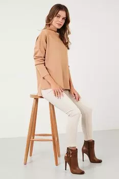 Свитер из тонкого трикотажа с длинной спинкой и высоким воротником 4615002 Lela, коричневый