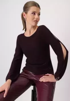 Свитер Monari с круглым вырезом, рукава с разрезами, цвет Dark Cherry