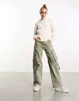 Свитер мягкой вязки вязки Pieces кремового цвета