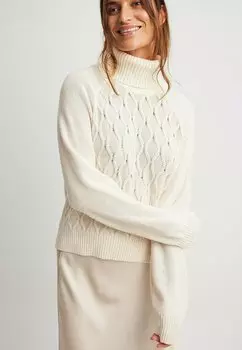 Свитер NA-KD, кремовый