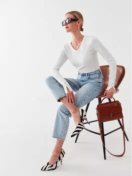 Свитер обычного кроя Guess, белый