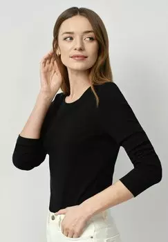 Свитер OCHNIK, черный