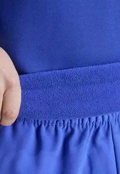 Свитер One Fl Crew adidas Originals, ярко-синий