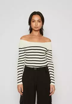 Свитер Onlbianka Off Shoulder ONLY Petite, цвет cloud dancer/black