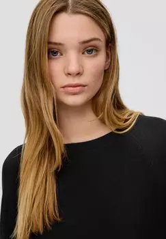 Свитер QS, цвет Czarny