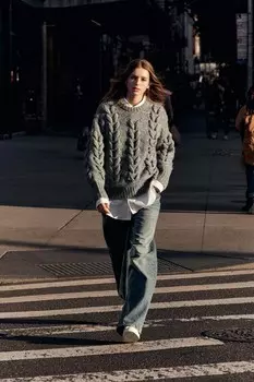 Свитер с клещами ZARA, серый мергель