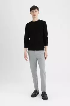 Свитер с овальным вырезом DeFacto, черный