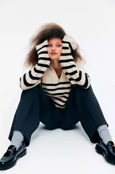 Свитер с воротником H&M, бежевый