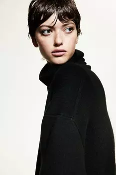 Свитер с высоким воротником из смесового кашемира H&M, черный