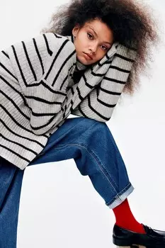 Свитер с высоким воротником оверсайз H&M, бежевый