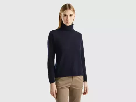 Свитер с высоким воротником United Colors of Benetton и фирменной этикеткой, цвет морской волны