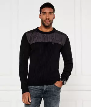 Свитер сшит Regular fit Hugo, черный
