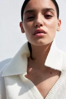 Свитер тонкой вязки с воротником H&M, бежевый