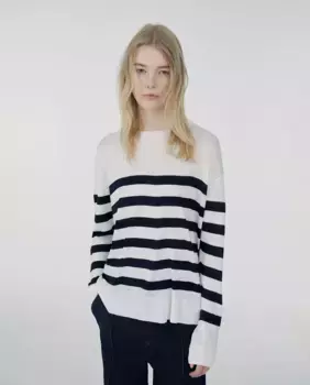 Свитер тонкой вязки Sfera, мультиколор