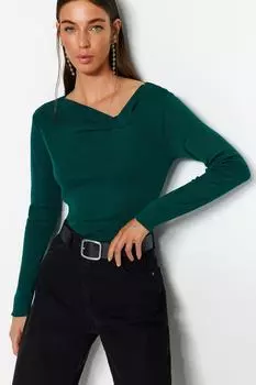 Свитер Trendyol с воротником, изумрудно-зеленый