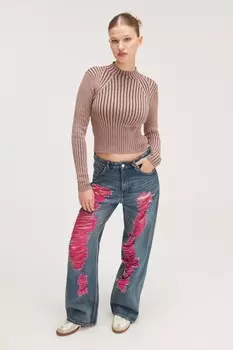 Свитер в рубчик с воротником стойкой Monki, розовый