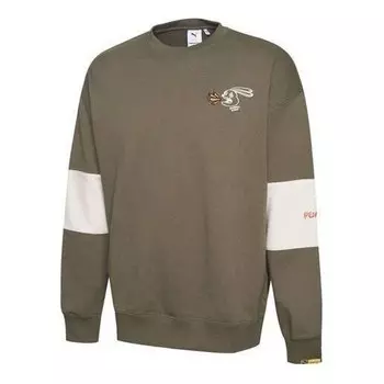 Свитер x randomevent crew sweater 'olive green white' Puma, зеленый