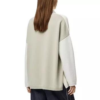 Свитер женский зеленый Loewe