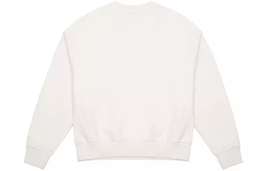 Свитшот женский молочно-белый New Balance