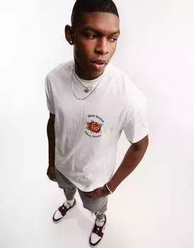 Свободная белая футболка с розами на груди ASOS