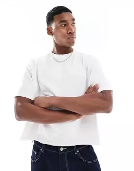 Свободная футболка белого цвета Bershka