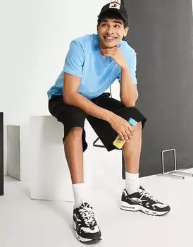 Свободная футболка синего цвета ASOS DESIGN