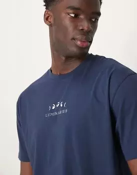 Свободная футболка темно-синего цвета с небесным принтом на груди ASOS DESIGN