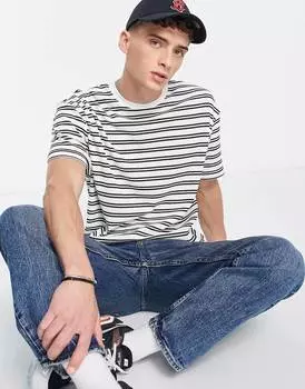 Свободная футболка в черно-белую фактурную полоску ASOS DESIGN